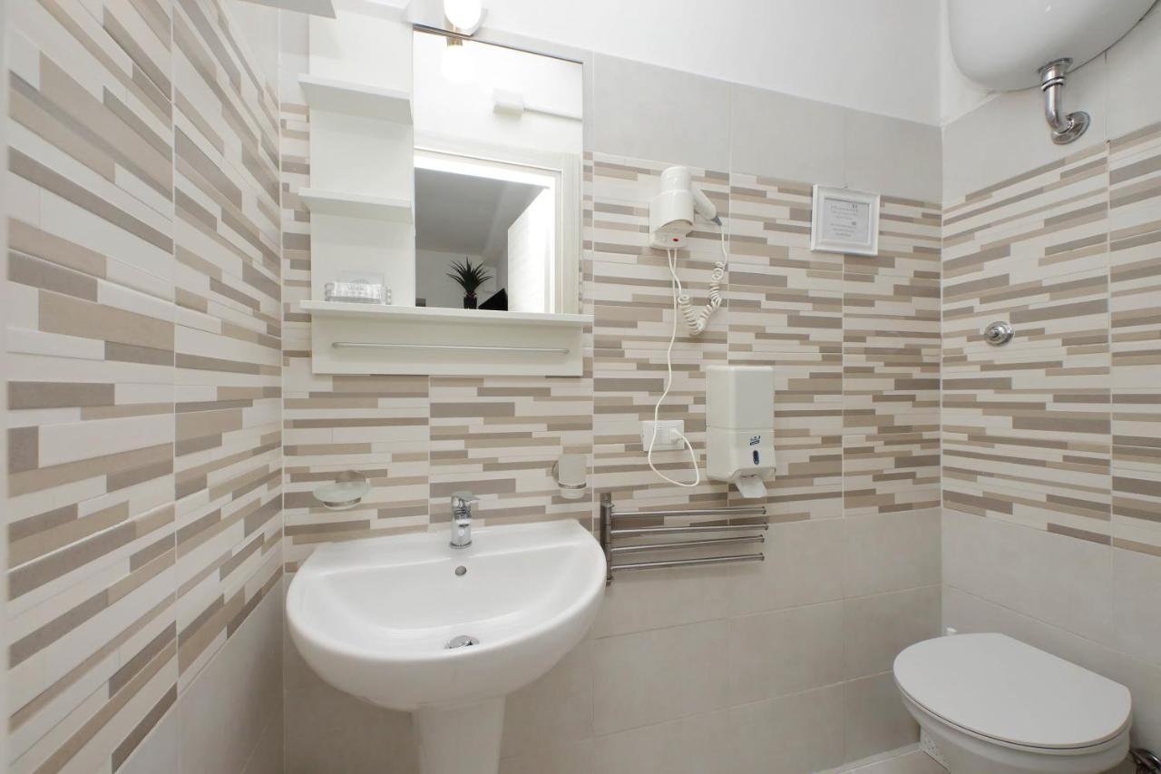 B&B Felicioni Fiumicino Dış mekan fotoğraf